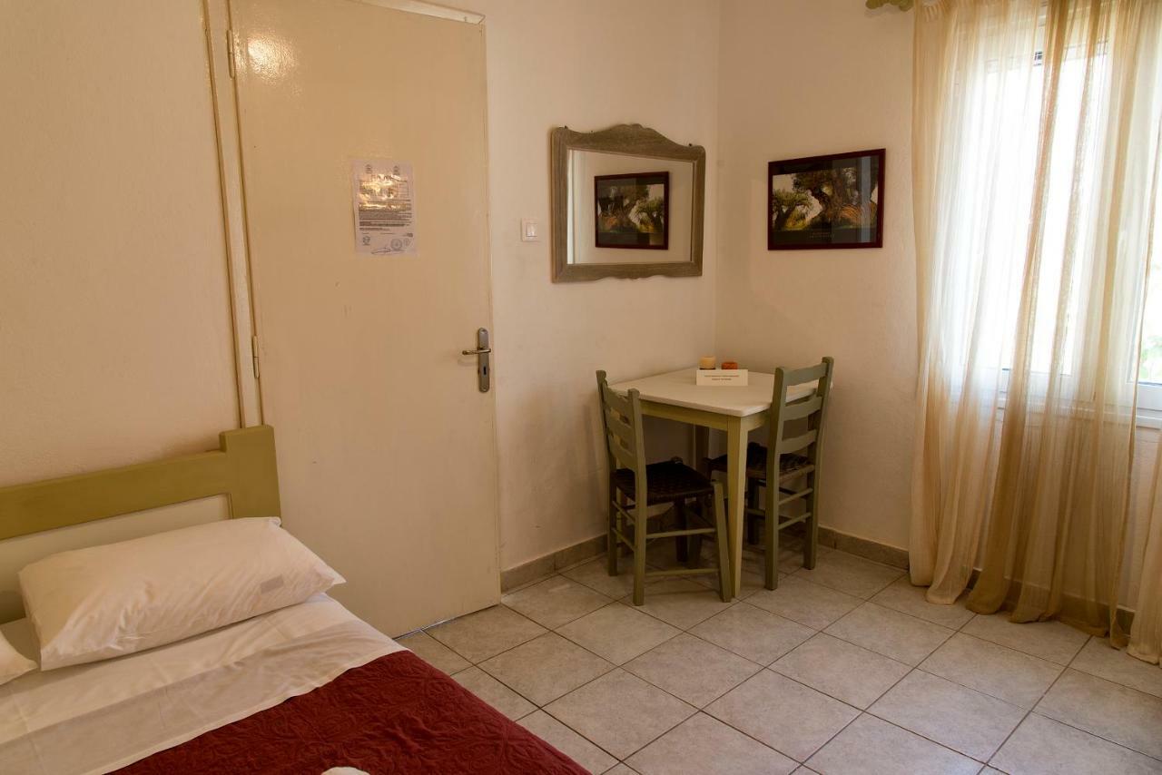 Katerina Rooms & Studios Palekastro Eksteriør billede